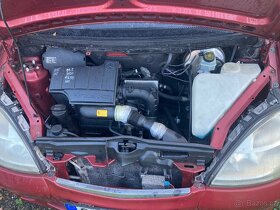 Mercedes Á 140i - 2