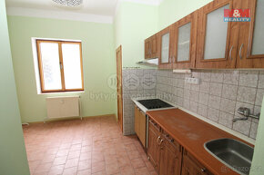 Prodej bytu 3+1, 65 m², Nový Bor, ul. Gen. Svobody - 2