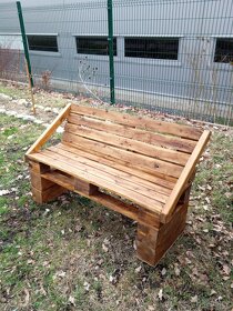 Zahradní lavička - 2
