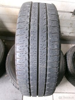 225/70 R15CP MICHELIN (6-6,5mm) č.15531 - 2