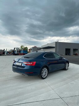 Škoda Superb 2.0 TDI  jen 39 tis.km - 2