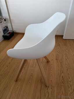 Moderní židle - 2