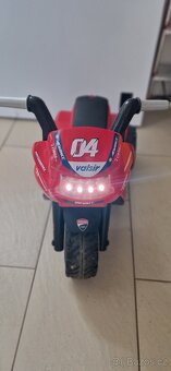 Dětská elektrická motorka - tříkolka - 2
