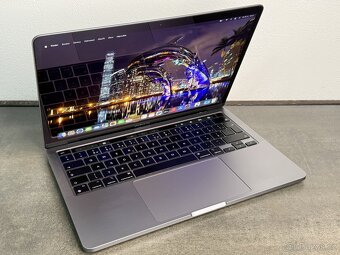 MacBook Pro 13'' 2020 / M1 / 16GB / 512GB SSD / Space Gray - 2
