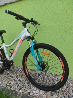 Značkové dětské kolo BEANY 26"/15" DISC - 2