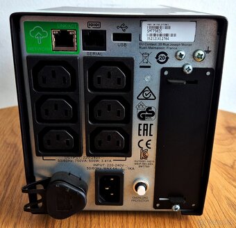 ⭐ APC Smart-UPS 750VA LCD - bez baterie ⭐ - 2