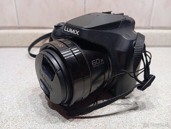 Panasonic DC-FZ82 - 2