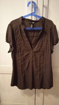 DÁMSKÁ HALENKA H&M VEL. 42 - 2