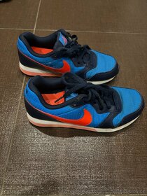 Sálové boty - tenisky Nike vel. 36,5 - 2