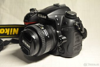 Nikon D7000, 2x baterie - 2