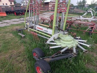 Shrnovač CLAAS LINER 450 T - 2