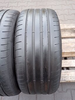 235/45/18 letní pneu goodyear - 2