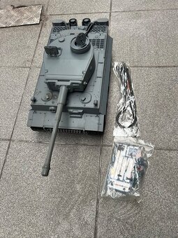 RC Tank HengLong 1:16 - 2