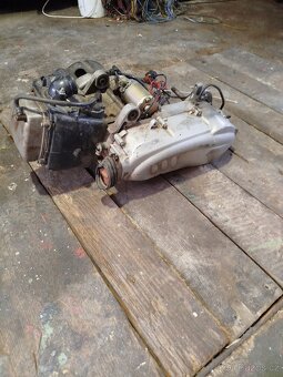 Motor čtyřkolka - 2