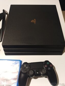 Playstation 4 PRO - 2