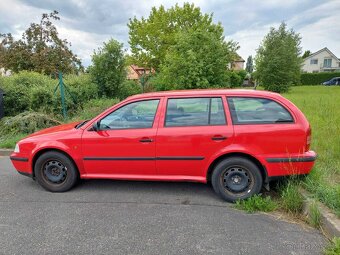 Škoda Octavia Combi 1.6 GLX - 2
