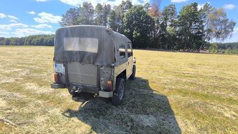 Land Rover Series III Lightweight (1970) - 2