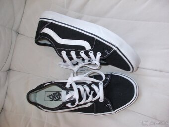 PĚKNÉ NEZNIČITELNE BOTY VANS - 2