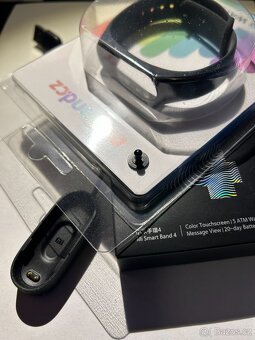 Nový nabíjecí kabel a náramek pro Mi Band 4 nebo 3 - 2