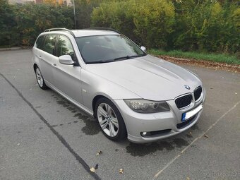 BMW e90 325i, facelift, manuál - 2