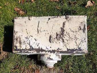 Litinová nádoba WC - 2