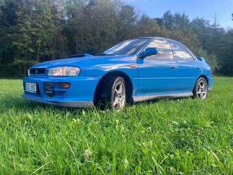 Subaru Impreza GT GC8 - 2