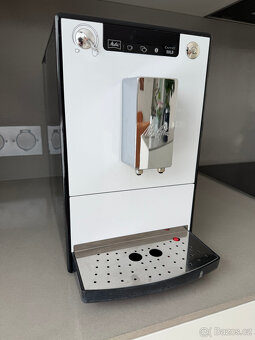 Automatický kávovar Melitta Solo + napěňovač mléka Cremio - 2