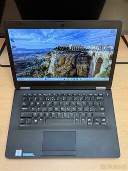 Manažerský Dell Latitude E7470 (i5, 12GB RAM, 256GB SSD) - 2