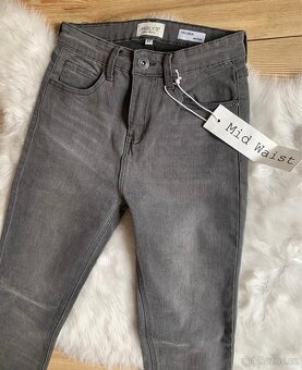 Nové dámské skinny džíny Hailys vel. XS - 2