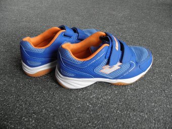 Sportovní boty do haly - 2