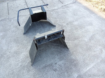 Deflektor na zahradní tratkor - 2