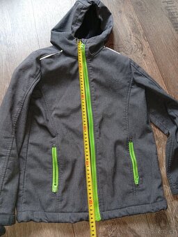 Softshellové bundy vel. 134/140 - 2
