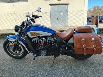 INDIÁN SCOUT BOBBER - 2