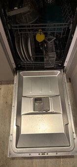 Úzká myčka Mora - 2