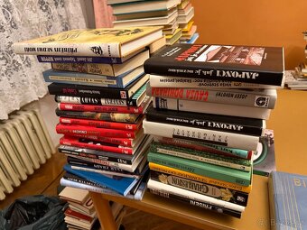 CCA 350 KS KNIHY   - 2