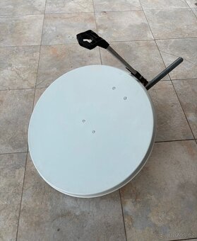 Satelitní parabola Quad LNB - 2