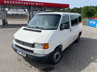 VW Transporter T4 2,5 TDi 65 kw - 2