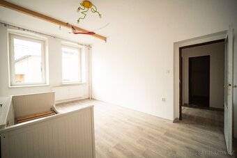 Prodej bytu 3+1, 100 m² – Broumov - 2
