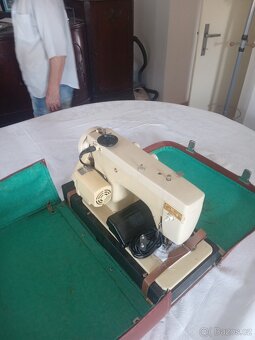 Sici stroj elektricky - 2