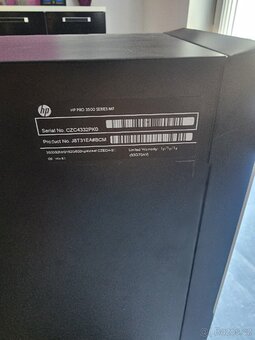 Stolní počítač HP - 2