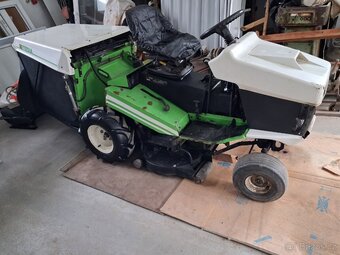etesia  zahradni traktor sekacka - 2