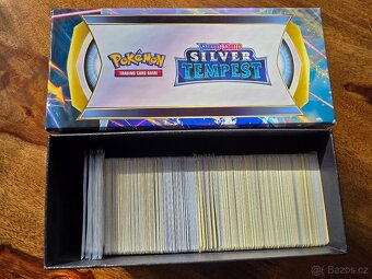 Originál Pokemon karty - 2