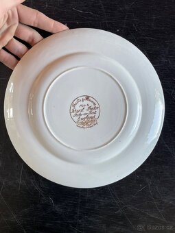 Anglický porcelánový talíř s motivem ovoce a květin - 2