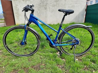 Merida Crossway 500 - trekové kolo - 2