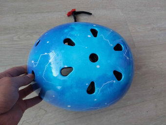 Nová přilba na kolo, koloběžku, brusle, skate - 2