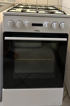 Sporák Mora K 5255 BW bílý - 2