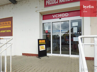 Pronájem obchodního prostoru – Zámecký okruh, Opava - 2