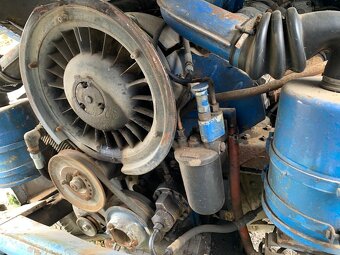 Motor Tatra 148- možnost předvedení v chodu - 2