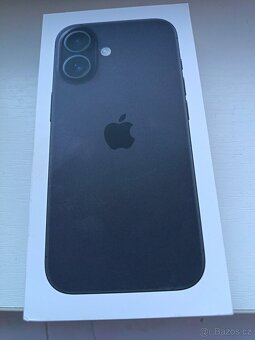 Apple iPhone 16 256GB - 2