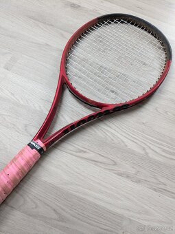 Prodám tenisovou raketu Wilson Clash V2 310g, grip #3 - 2